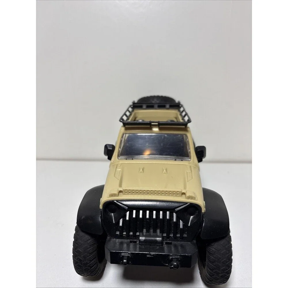 JEEP RC VEHICLE JURASSIC WORLD 2022 MATTEL JEEP ONLY NO REMOTE